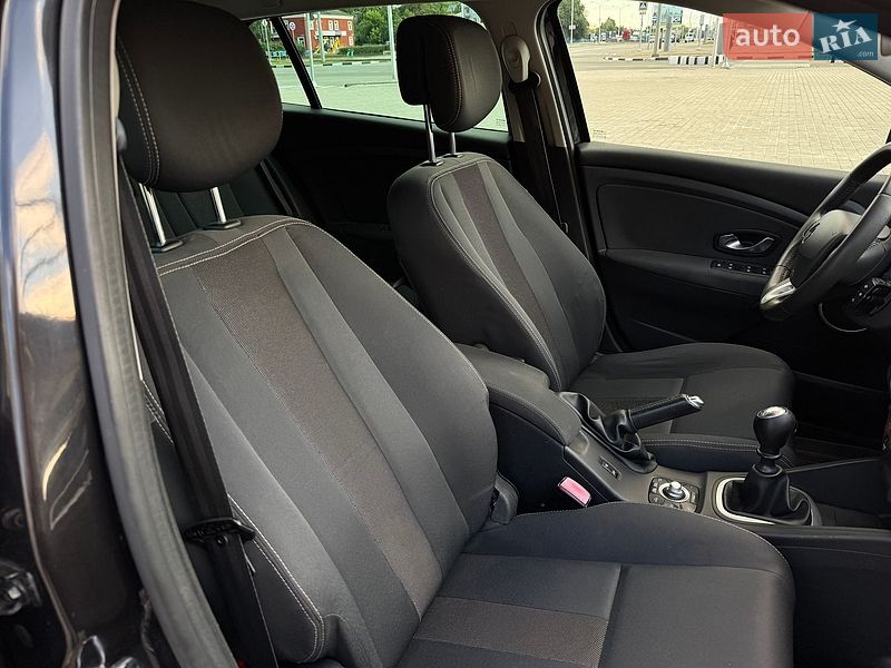 Фото Renault Megane з оголошення AUTO.RIA