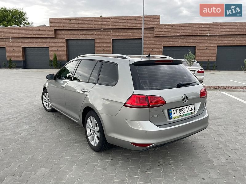 Фото Volkswagen Golf з оголошення AUTO.RIA
