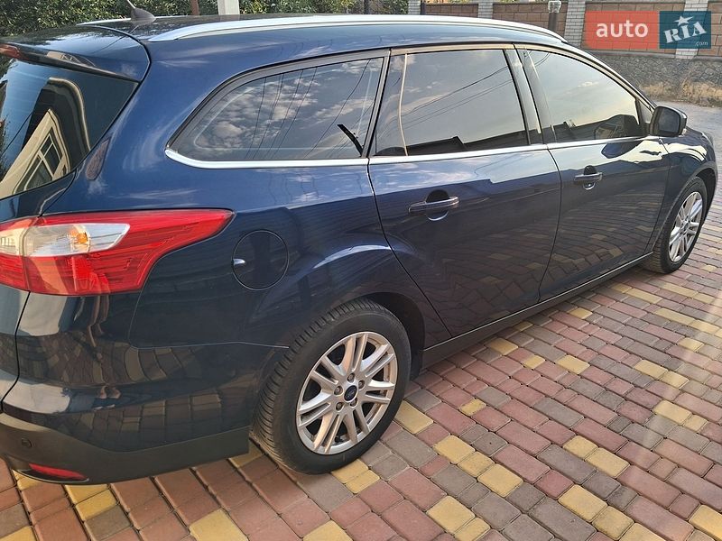 Фото Ford Focus з оголошення AUTO.RIA