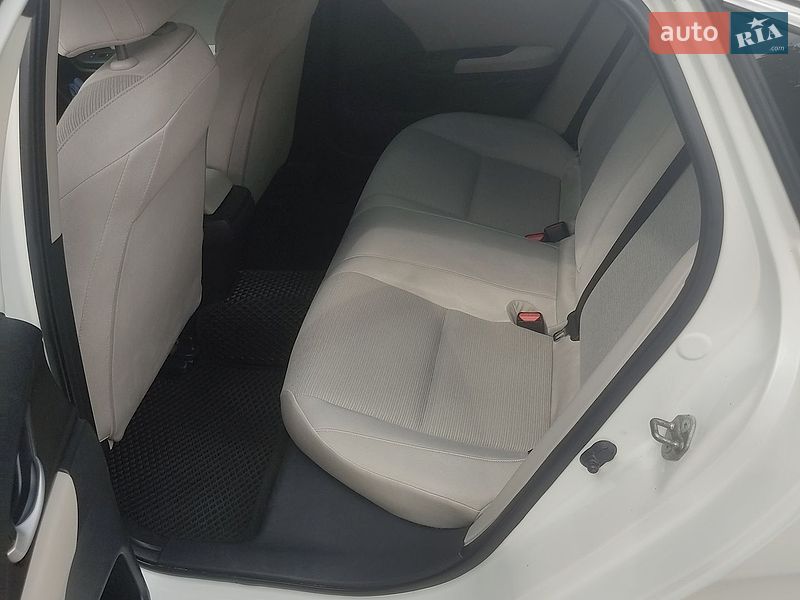 Фото Honda Insight з оголошення AUTO.RIA
