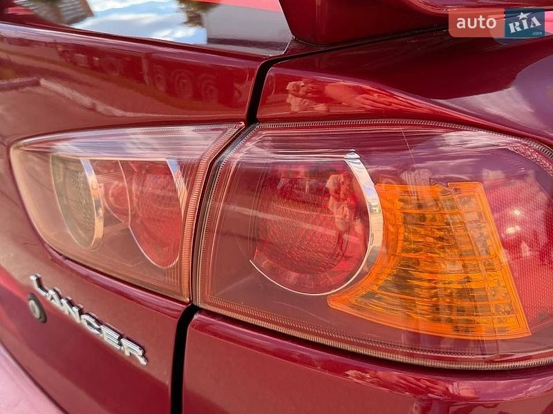 Фото Mitsubishi Lancer з оголошення AUTO.RIA