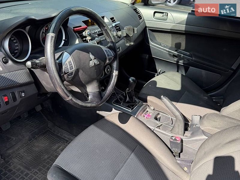 Фото Mitsubishi Lancer з оголошення AUTO.RIA