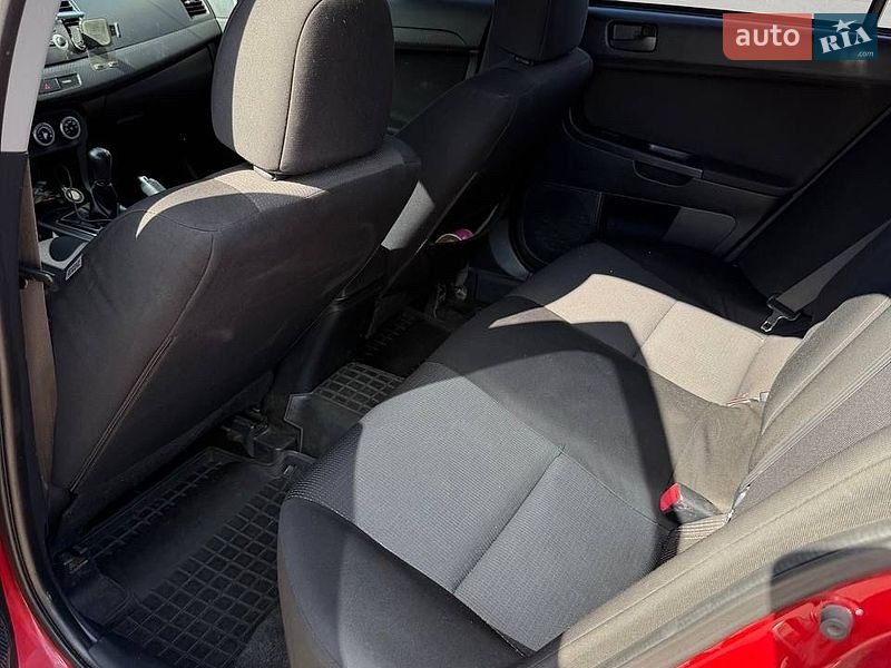 Фото Mitsubishi Lancer з оголошення AUTO.RIA