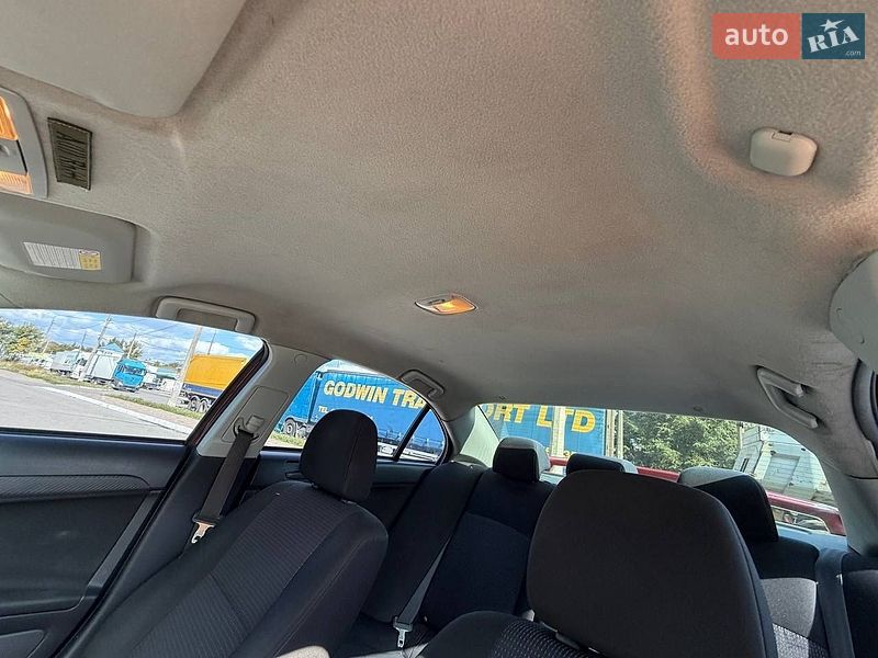 Фото Mitsubishi Lancer з оголошення AUTO.RIA