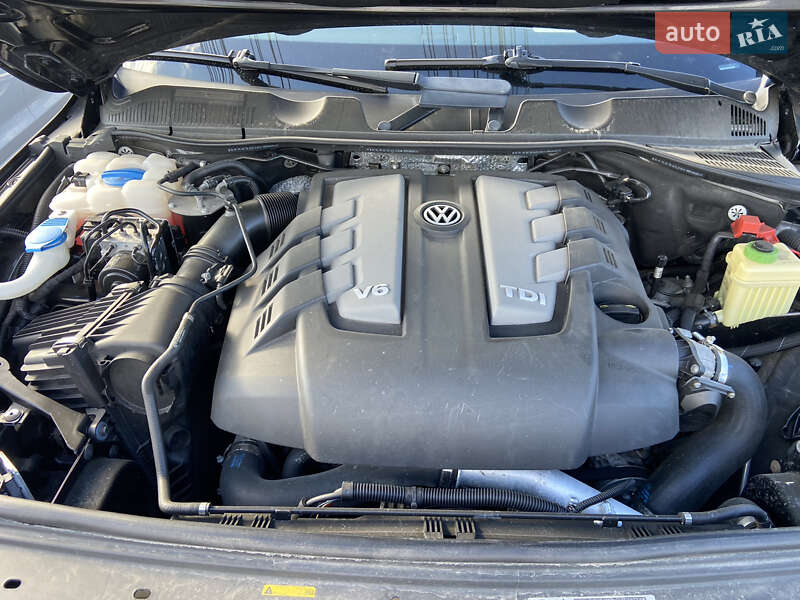 Фото Volkswagen Touareg з оголошення AUTO.RIA