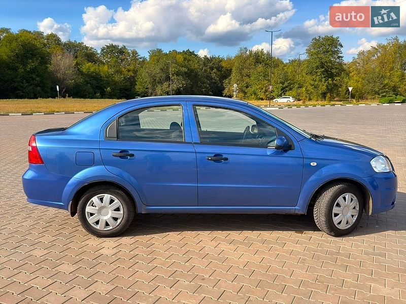 Фото Chevrolet Aveo з оголошення AUTO.RIA
