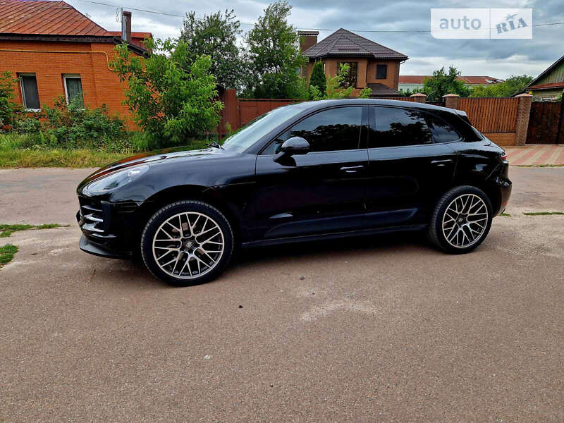 Фото Porsche Macan з оголошення AUTO.RIA