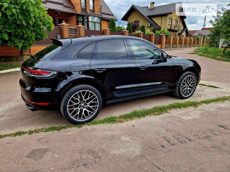 Фото Porsche Macan з оголошення AUTO.RIA