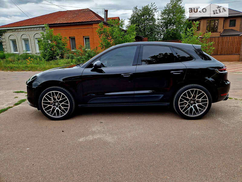 Фото Porsche Macan з оголошення AUTO.RIA