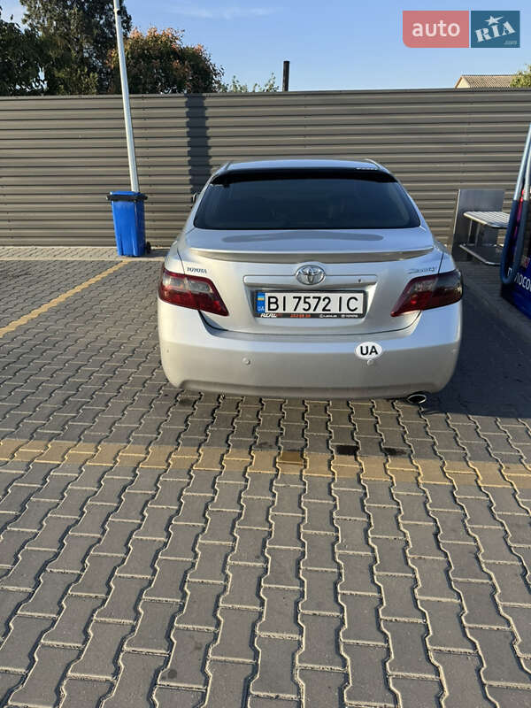 Фото Toyota Camry з оголошення AUTO.RIA