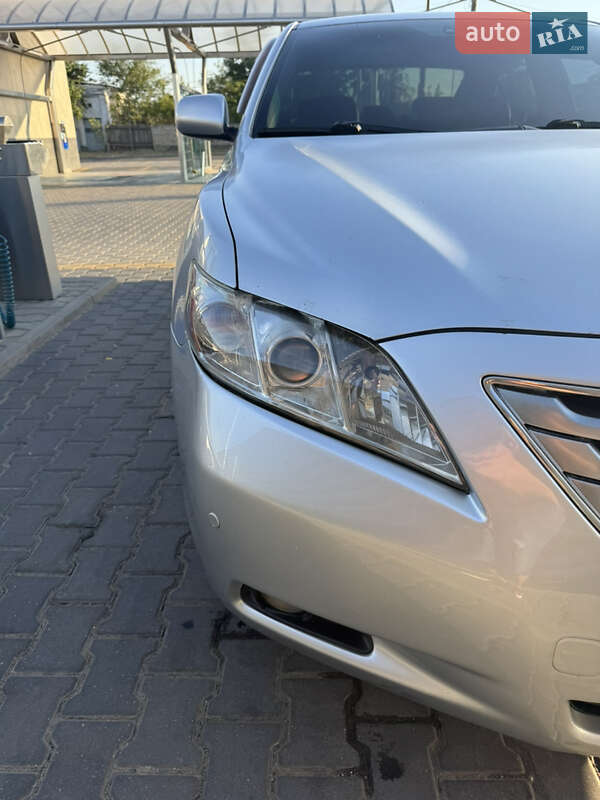 Фото Toyota Camry з оголошення AUTO.RIA