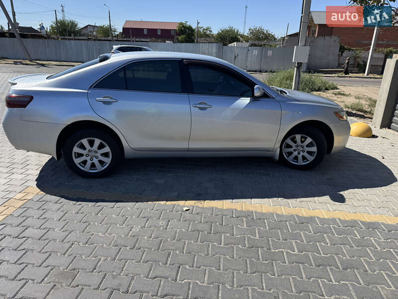 Фото Toyota Camry з оголошення AUTO.RIA