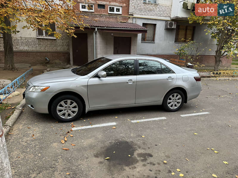 Фото Toyota Camry з оголошення AUTO.RIA