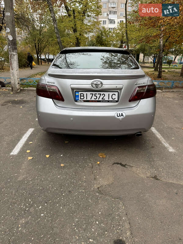 Фото Toyota Camry з оголошення AUTO.RIA