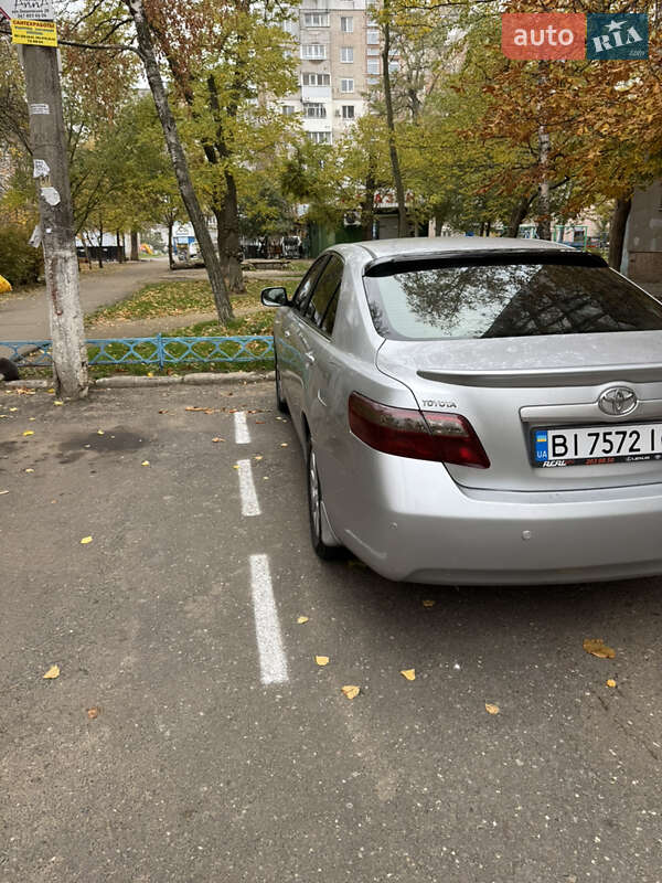 Фото Toyota Camry з оголошення AUTO.RIA