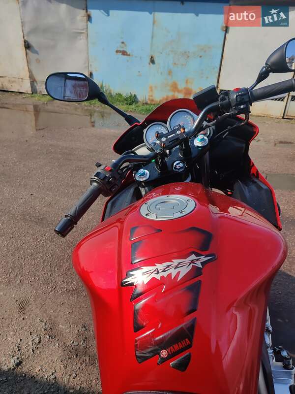 Фото Yamaha FZS 1000 Fazer з оголошення AUTO.RIA