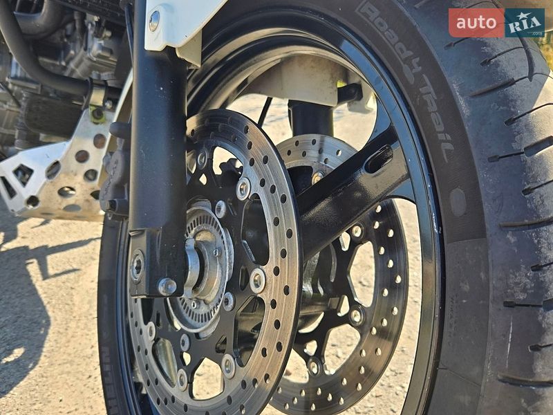 Фото Suzuki DL 650 з оголошення AUTO.RIA