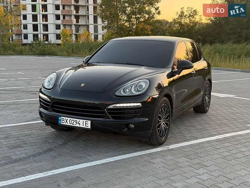 Фото Porsche Cayenne з оголошення AUTO.RIA