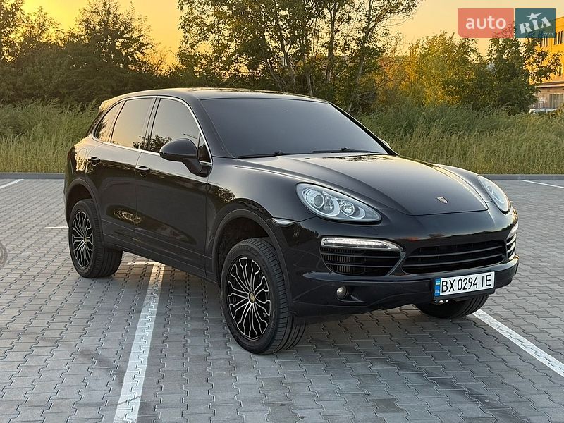 Фото Porsche Cayenne з оголошення AUTO.RIA
