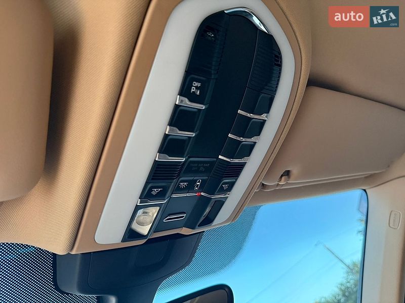Фото Porsche Cayenne з оголошення AUTO.RIA