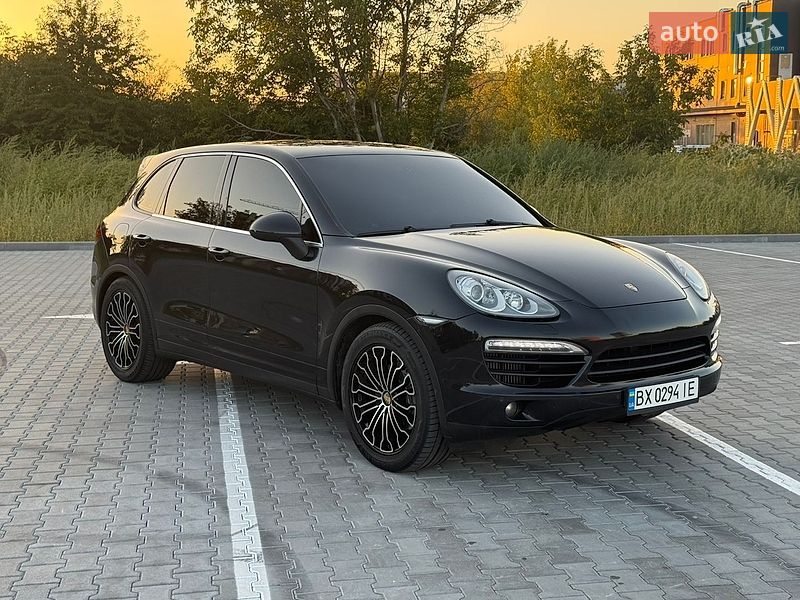 Фото Porsche Cayenne з оголошення AUTO.RIA