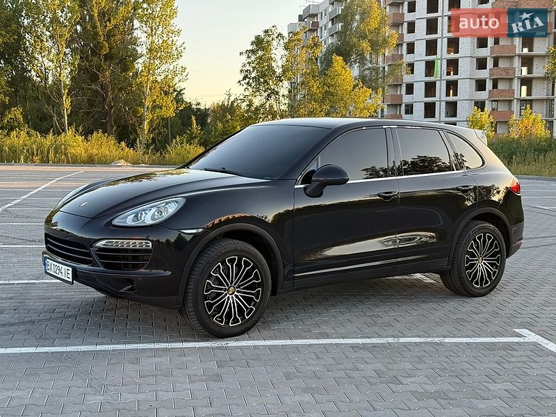 Фото Porsche Cayenne з оголошення AUTO.RIA