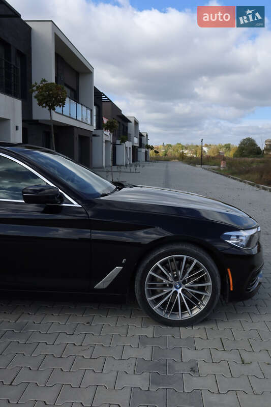 Фото BMW 5 Series з оголошення AUTO.RIA