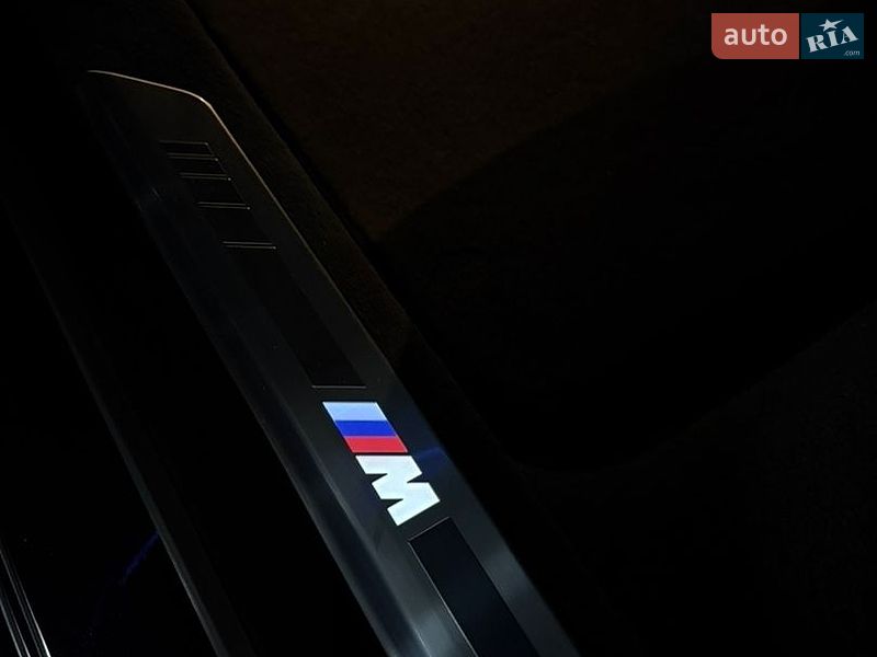 Фото BMW i7 з оголошення AUTO.RIA