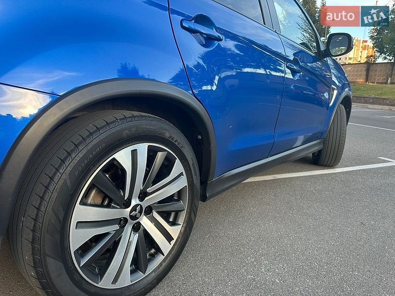 Фото Mitsubishi Outlander Sport з оголошення AUTO.RIA