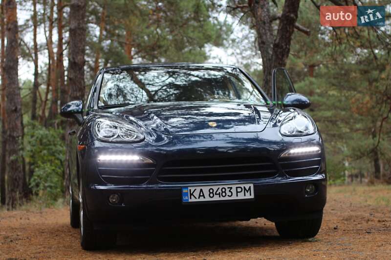 Фото Porsche Cayenne з оголошення AUTO.RIA