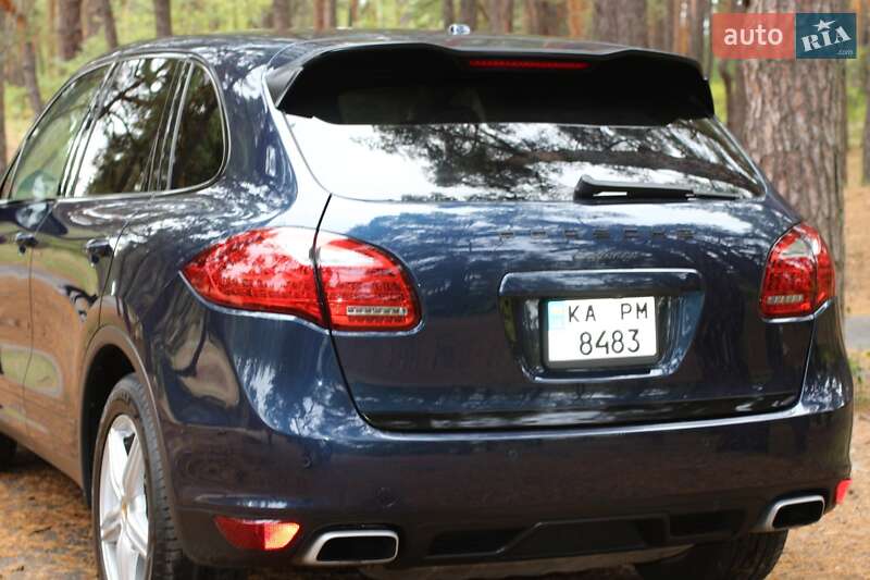 Фото Porsche Cayenne з оголошення AUTO.RIA