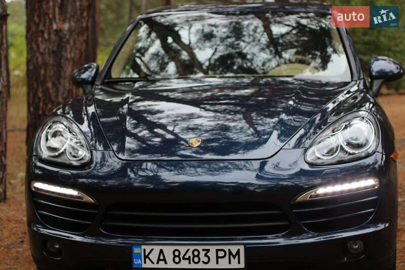 Фото Porsche Cayenne з оголошення AUTO.RIA