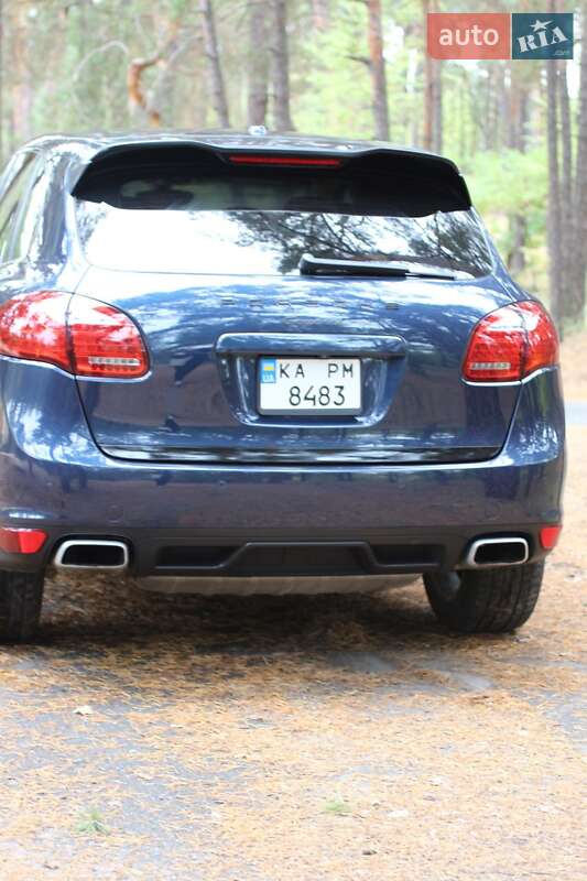 Фото Porsche Cayenne з оголошення AUTO.RIA