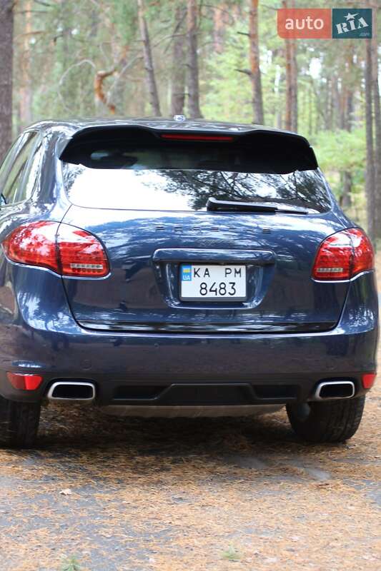 Фото Porsche Cayenne з оголошення AUTO.RIA