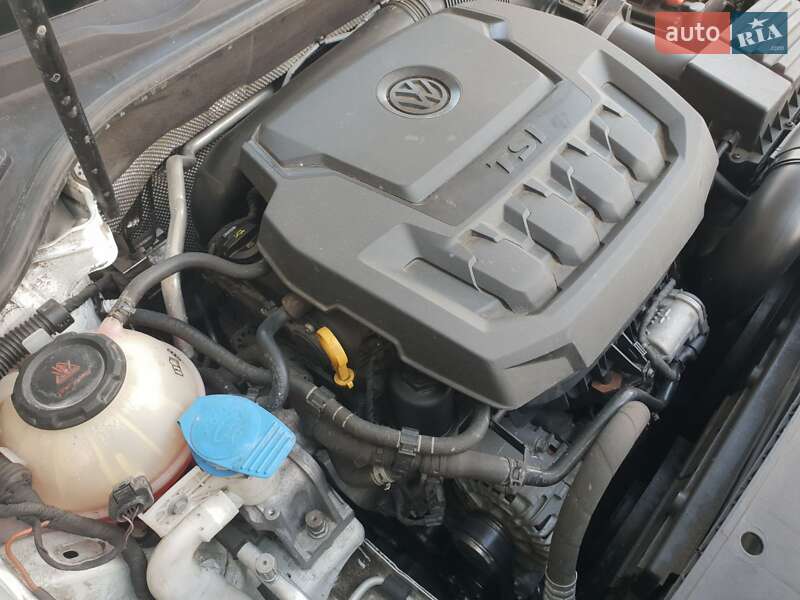 Фото Volkswagen Passat з оголошення AUTO.RIA