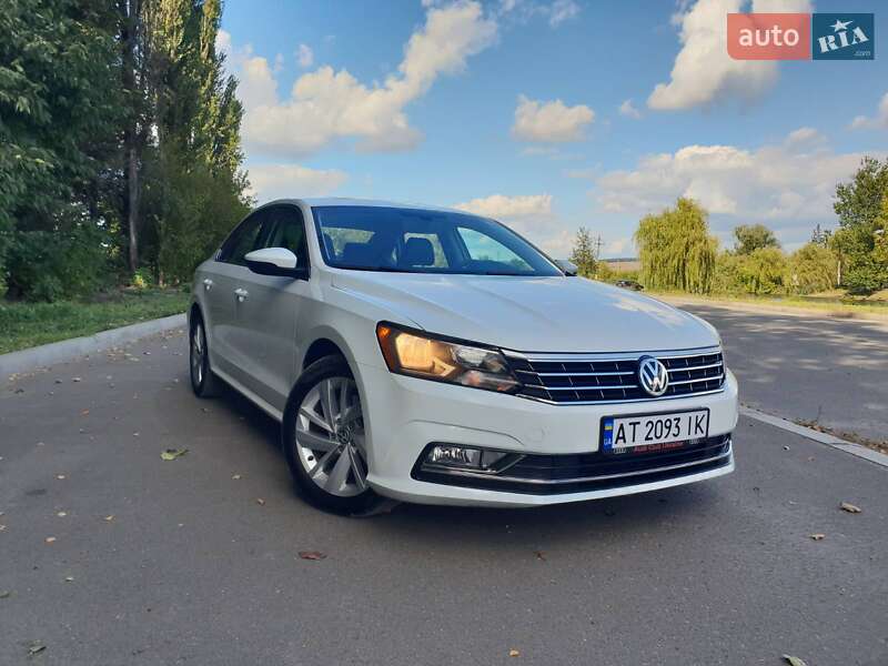 Фото Volkswagen Passat з оголошення AUTO.RIA