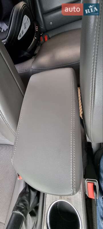 Фото Chevrolet Malibu з оголошення AUTO.RIA