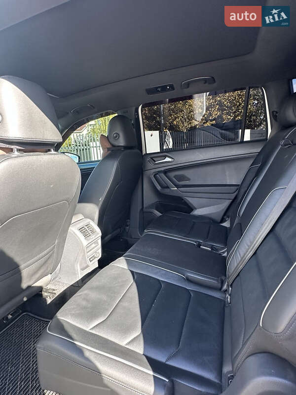 Фото Volkswagen Tiguan з оголошення AUTO.RIA