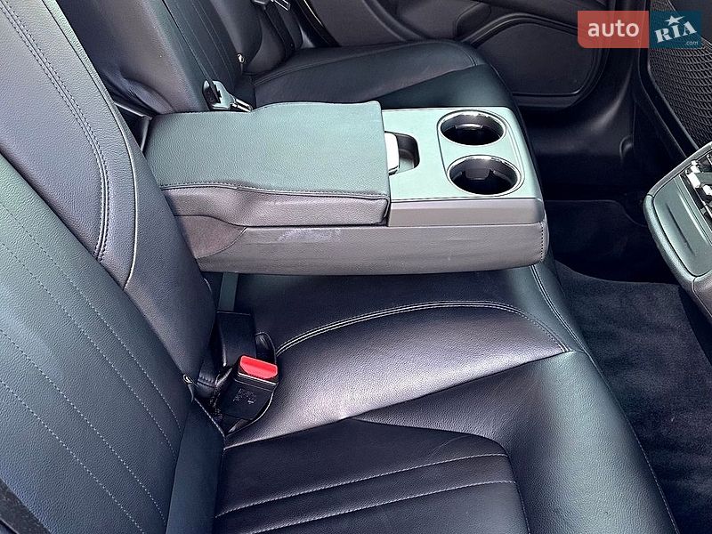 Фото Maserati Ghibli з оголошення AUTO.RIA