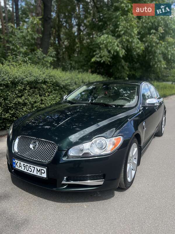 Фото Jaguar XF з оголошення AUTO.RIA