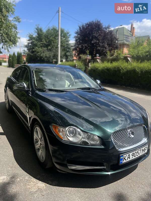 Фото Jaguar XF з оголошення AUTO.RIA