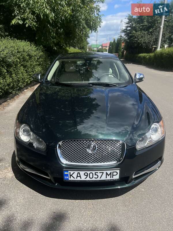 Фото Jaguar XF з оголошення AUTO.RIA