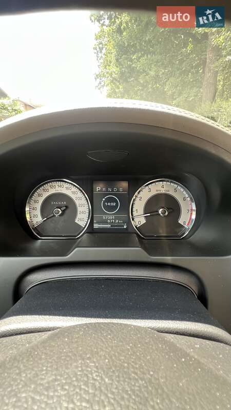 Фото Jaguar XF з оголошення AUTO.RIA