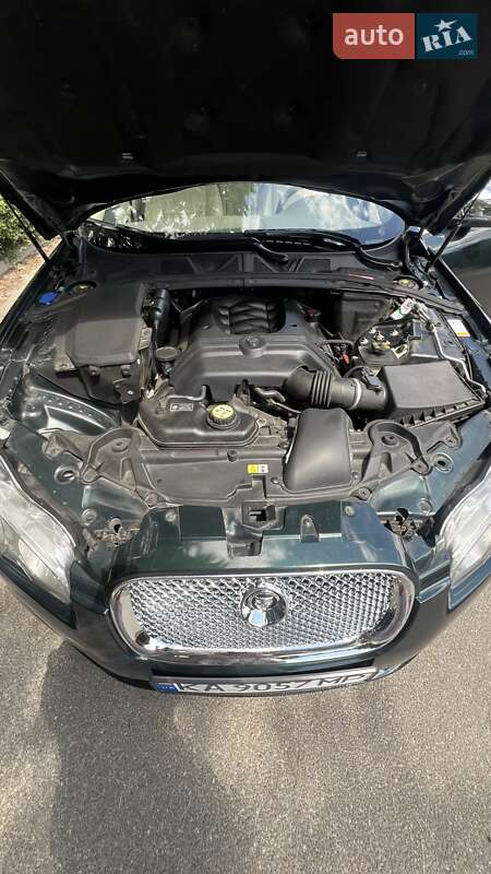 Фото Jaguar XF з оголошення AUTO.RIA