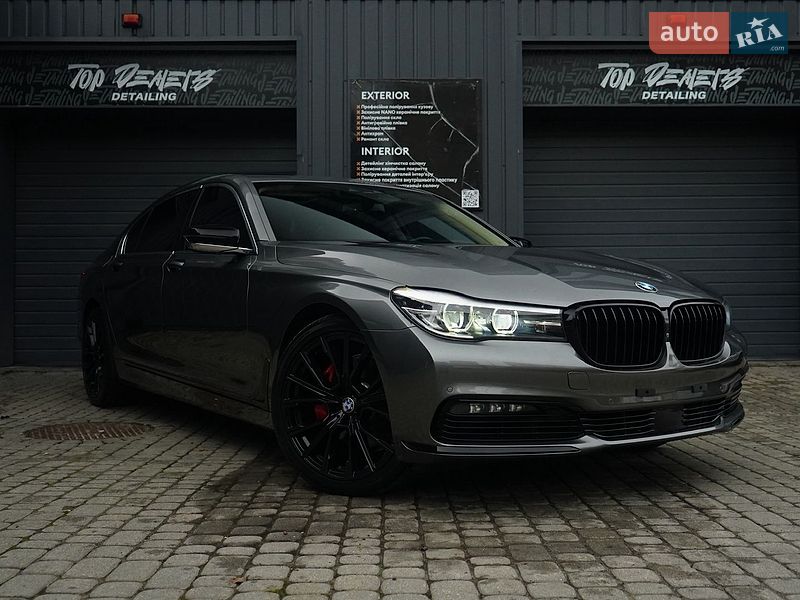 Фото BMW 7 Series з оголошення AUTO.RIA