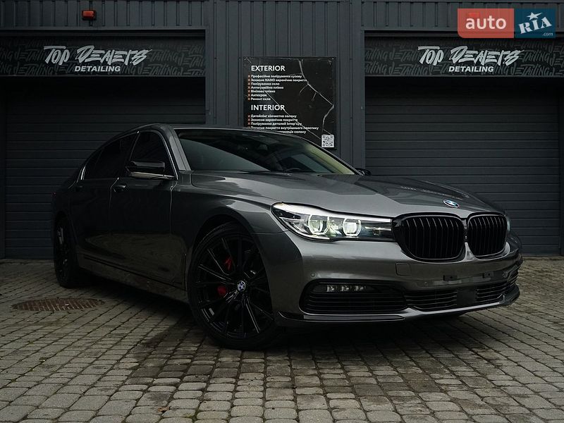 Фото BMW 7 Series з оголошення AUTO.RIA