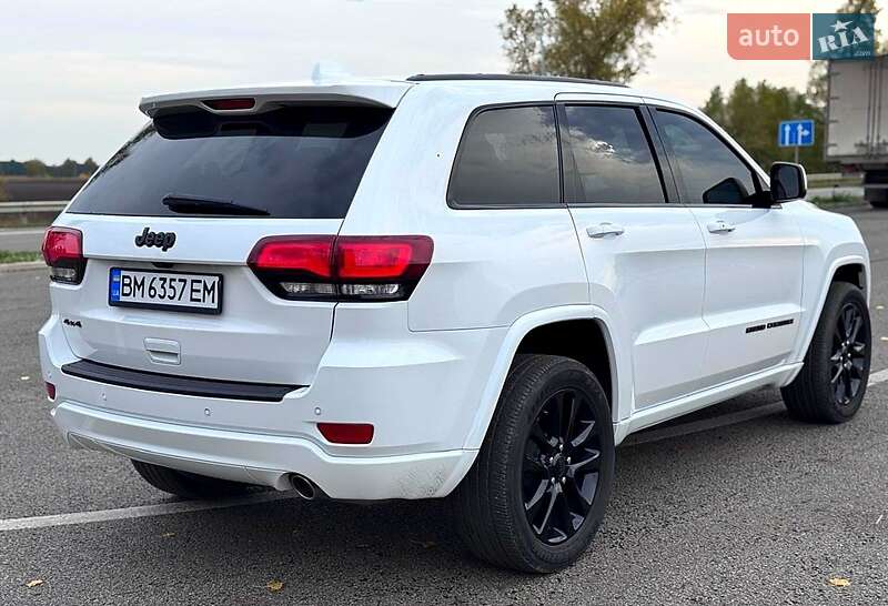 Фото Jeep Grand Cherokee з оголошення AUTO.RIA