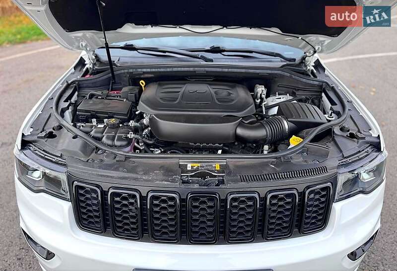 Фото Jeep Grand Cherokee з оголошення AUTO.RIA