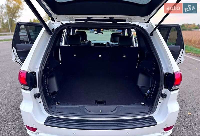 Фото Jeep Grand Cherokee з оголошення AUTO.RIA