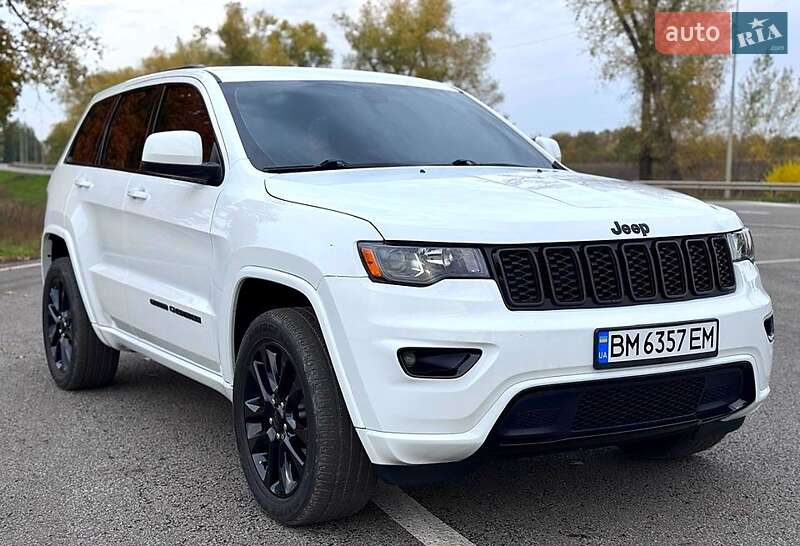 Фото Jeep Grand Cherokee з оголошення AUTO.RIA